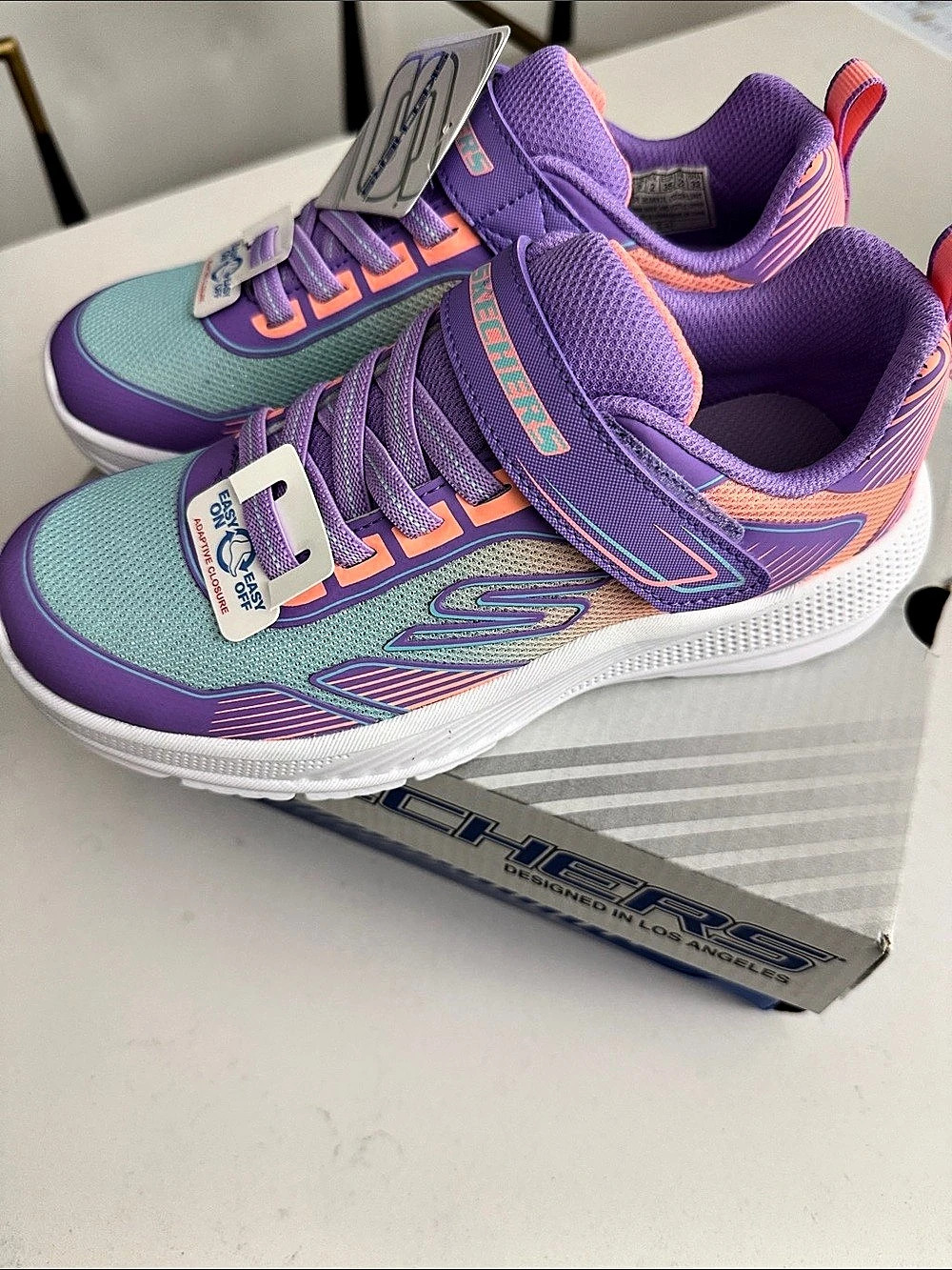 Skechers Easy On Girls US 3 Purple & Blue NWT Sneakers